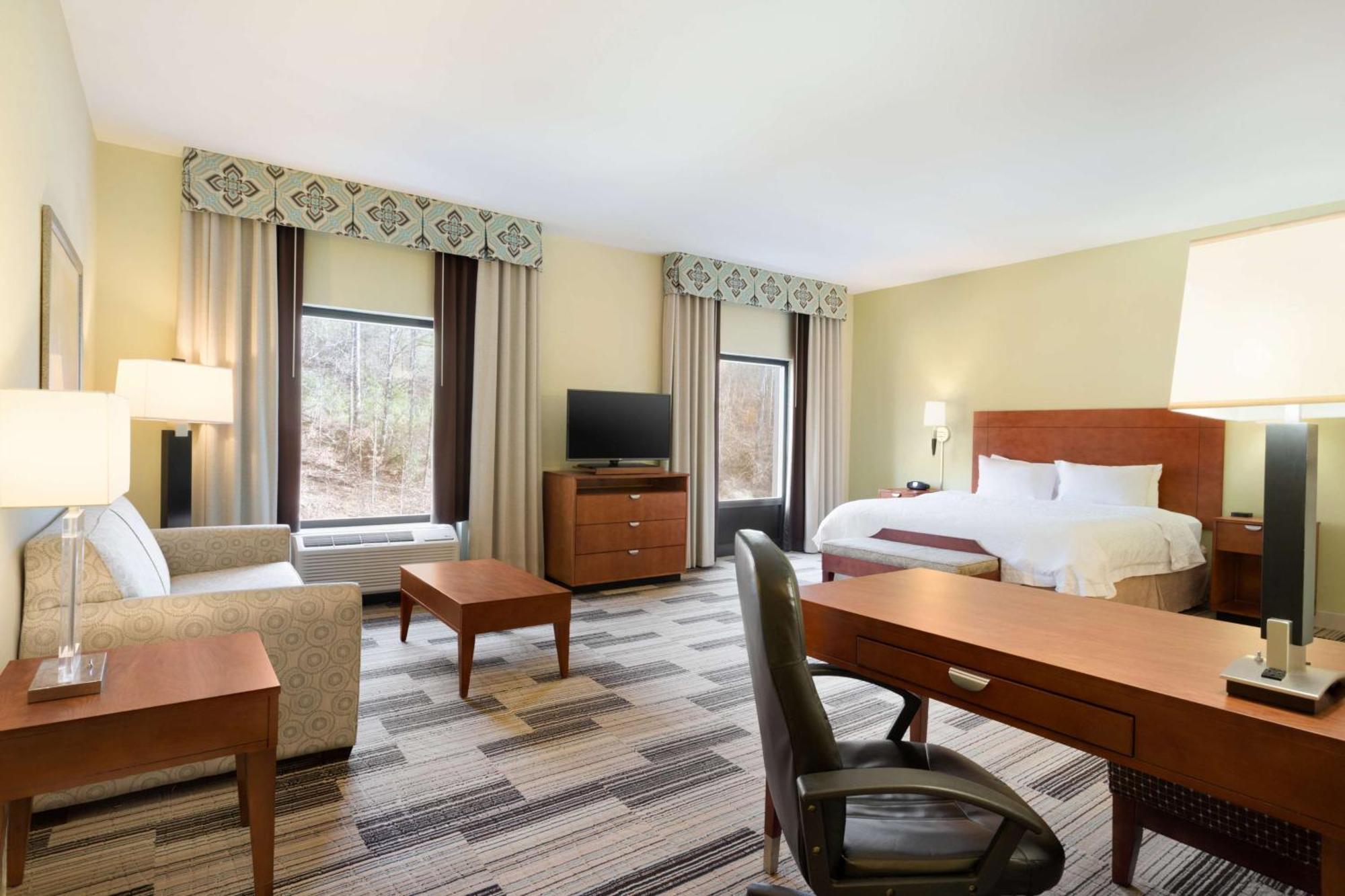 Hampton Inn & Suites Birmingham Airport Area Irondale Екстер'єр фото
