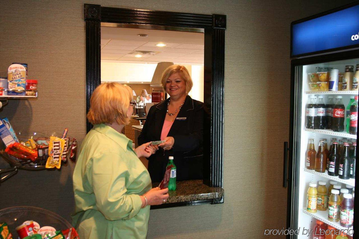 Hampton Inn & Suites Birmingham Airport Area Irondale Зручності фото