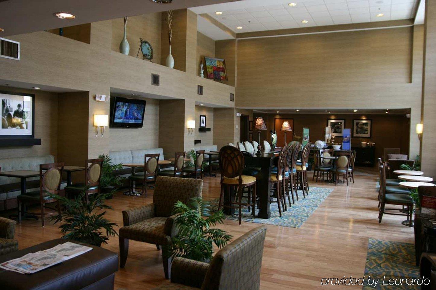 Hampton Inn & Suites Birmingham Airport Area Irondale Ресторан фото