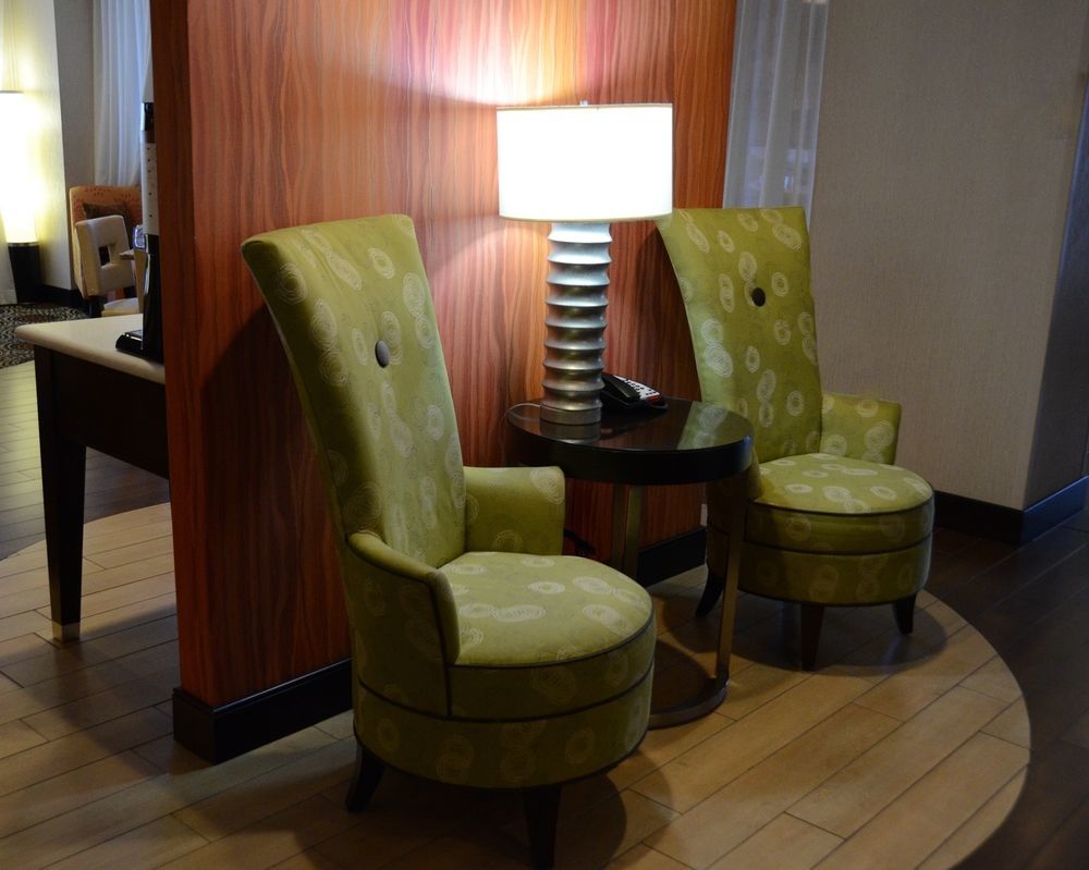 Hampton Inn & Suites Birmingham Airport Area Irondale Екстер'єр фото